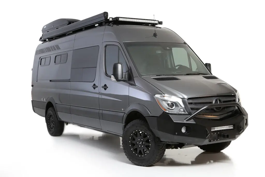 Rb Touring Van Mf - 170"Ex 2500 4X4 1