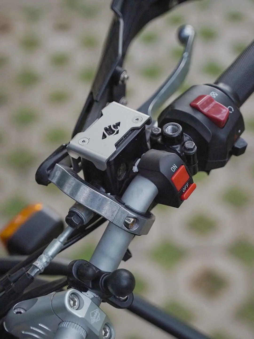 Legundary Himalayan Front Brake Fluid Cap 1