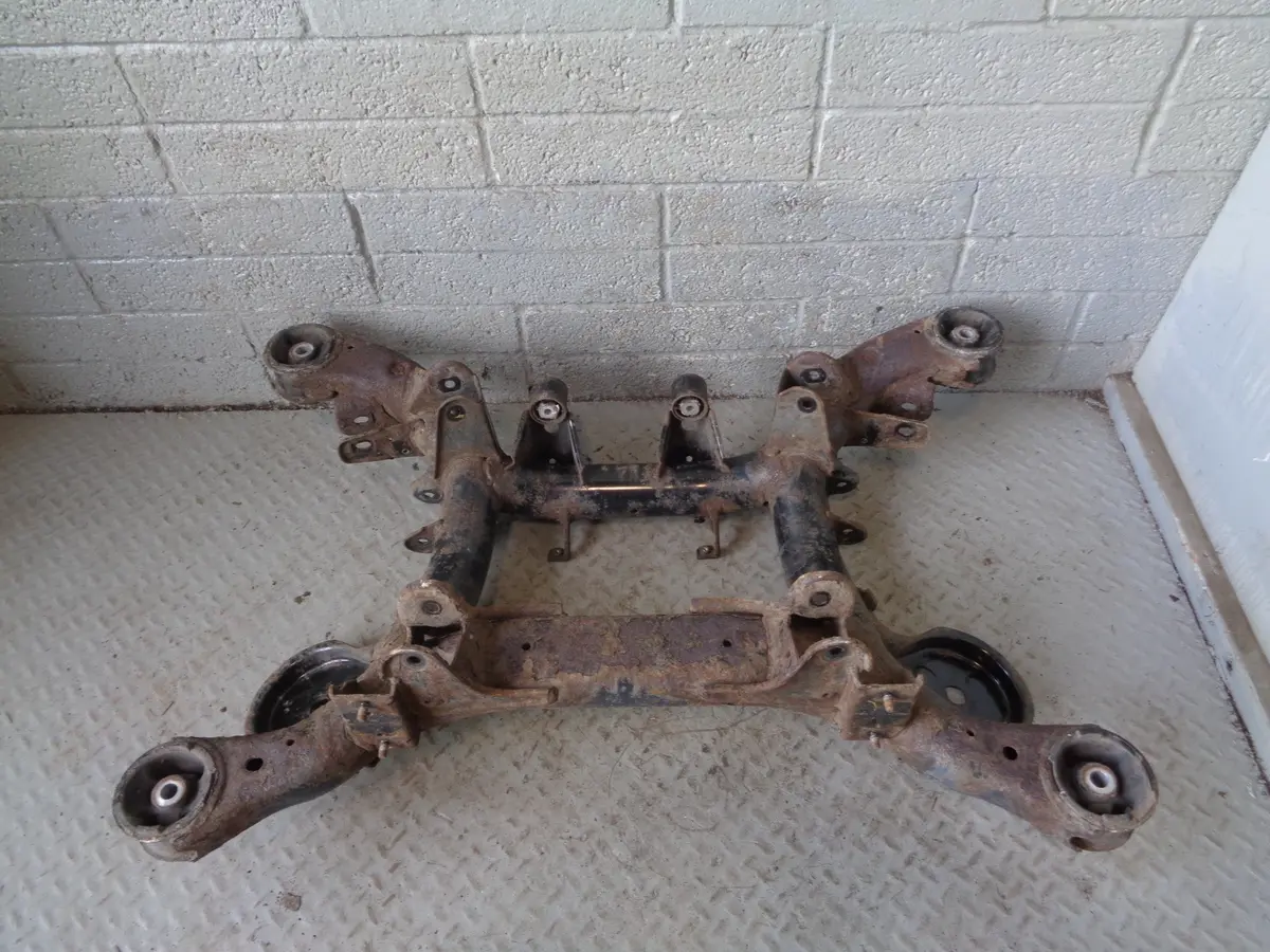 Range Rover L322 Rear Subframe Facelift 2006 To 2013 V8 Tdv8 L24045 1