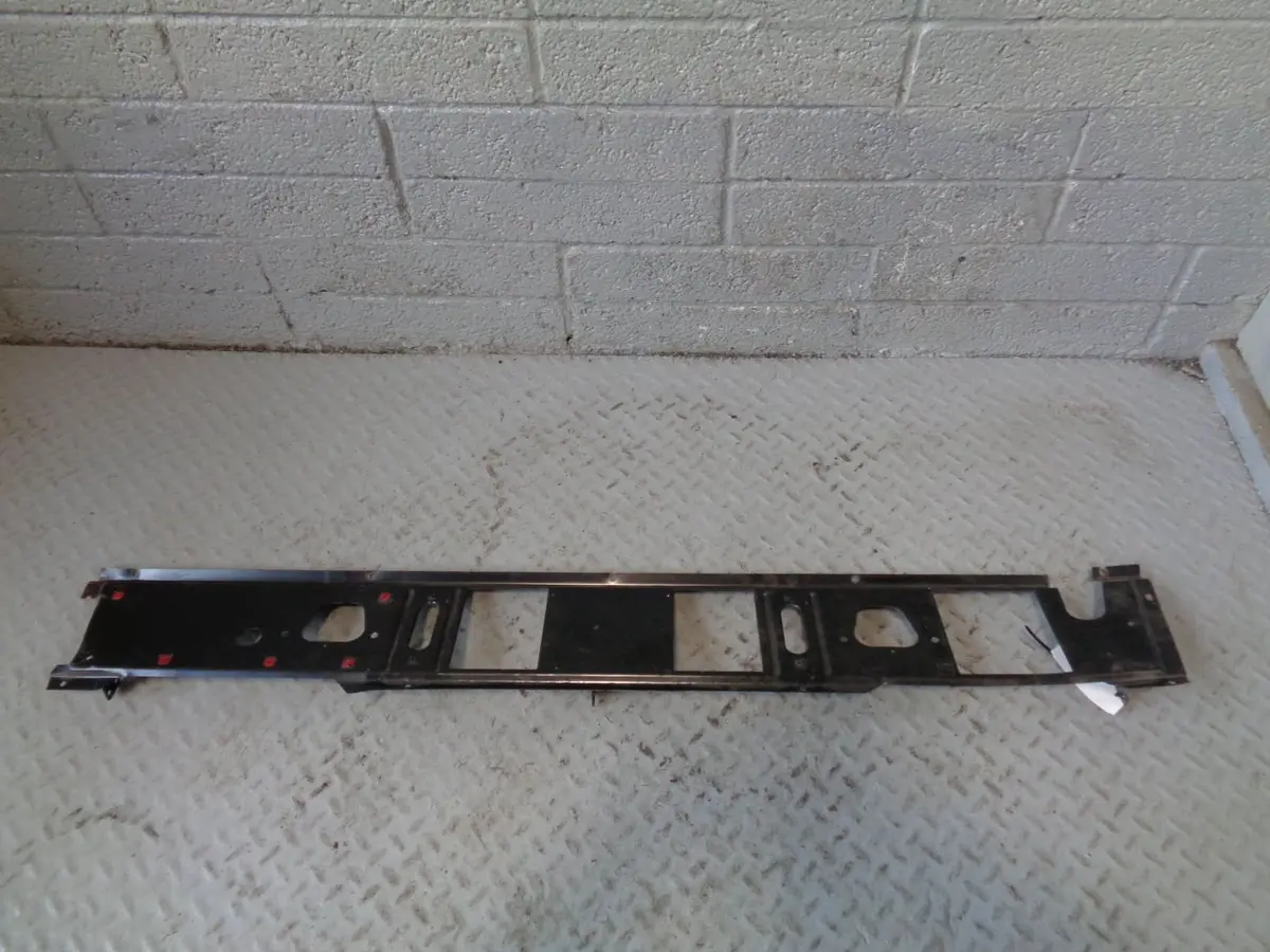 Defender 90 / 110 Dash Dashboard Mounting Frame Land Rover 1983 To 2006 1