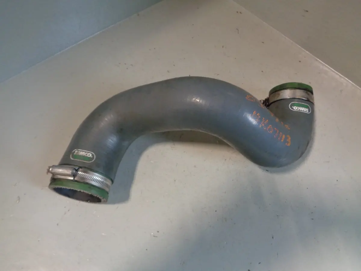 Intercooler Pipe Turbo Hose Silicone 2.7 Tdv6 Discovery 3 Range Rover Sport 1
