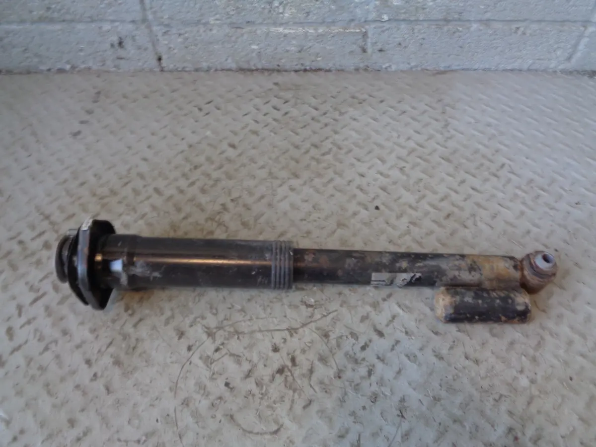 Range Rover L322 Shock Absorber Ah42-18080-Ab Off Side Rear Vds 2009 To 2013 1