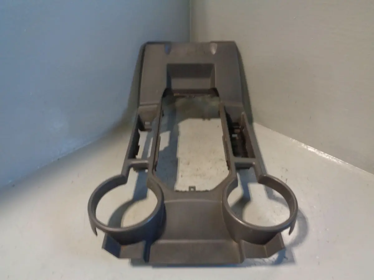 Land Rover Discovery 3 Centre Console Surround Trim Fjv500172xxx 2004 To 2009 1