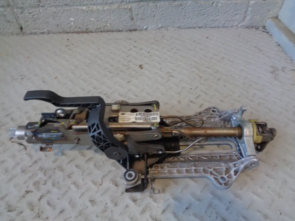 Discovery 3 Upper Steering Column Manual Range Rover Sport Qmb500660 Land Rover 1