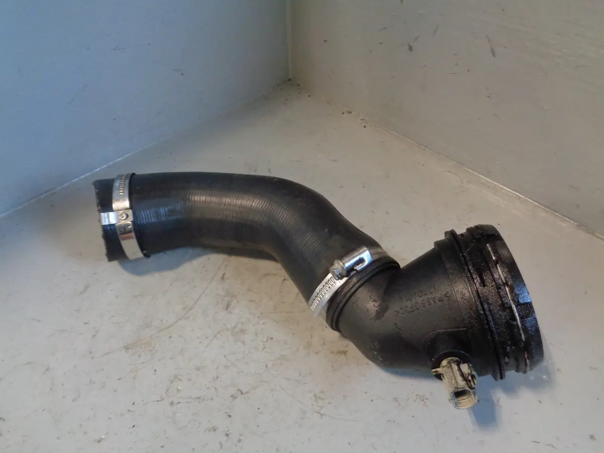 Range Rover L322 Turbo Intercooler Hose 4.4 Tdv8 Bh42-9F072-Ac 2010 To 2013 1
