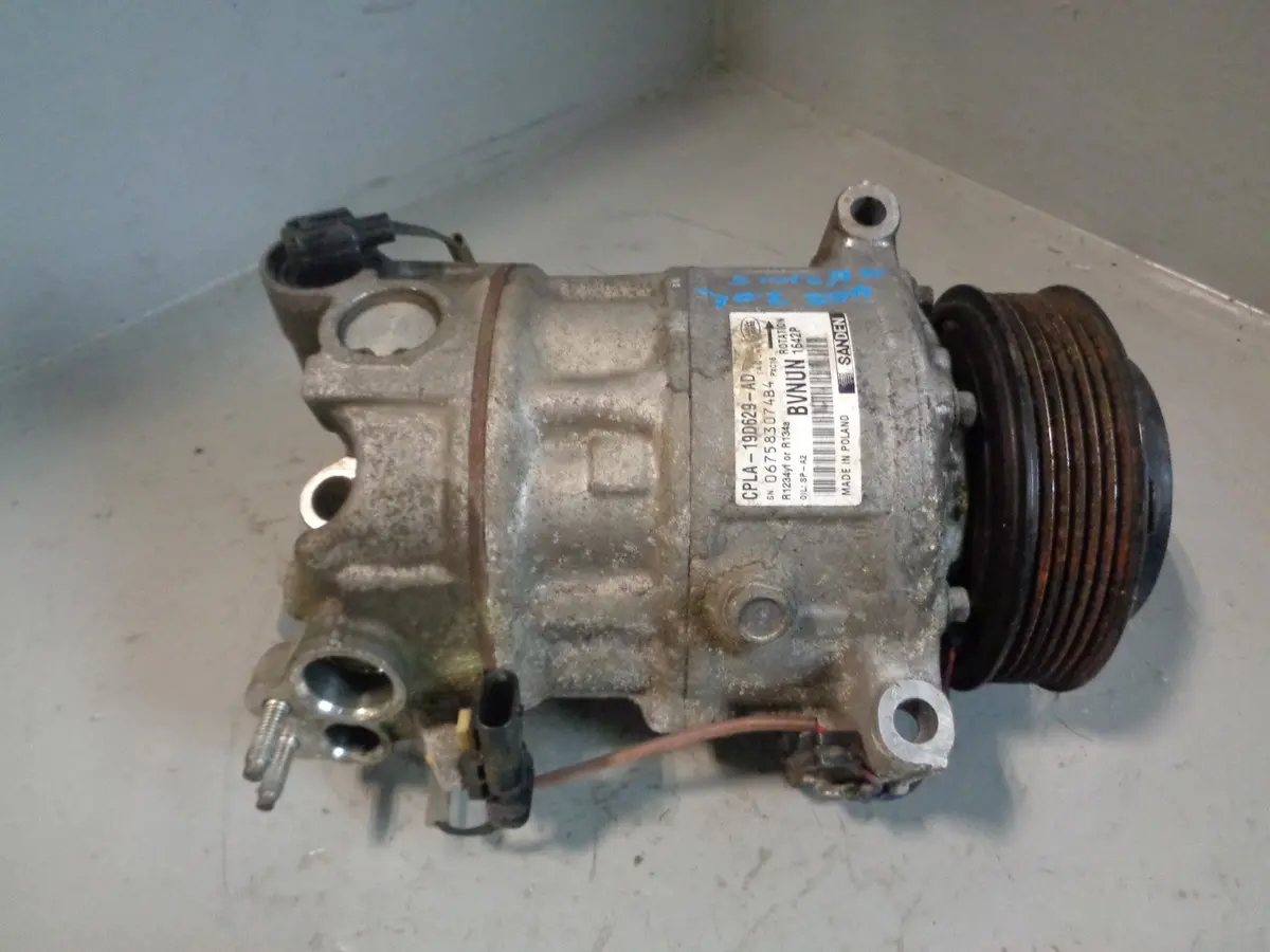 Range Rover L405 Air Con Compressor 3.0 Tdv6 Cpla-19D629-Ad 2013 To 2017 1
