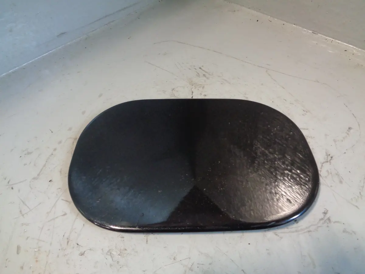 Range Rover L405 Fuel Flap Cap Cover In Santorini Black 2013 To 2017 1