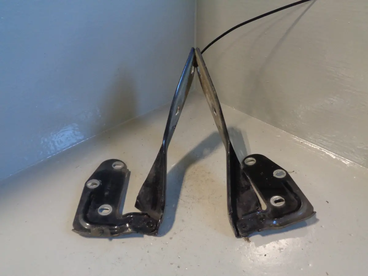 Porsche Cayenne 958 92A Bonnet Hinges Pair Of 2011 To 2018 1