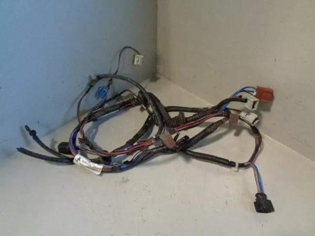 Freelander 1 Tailgate Wiring Loom Ymn102080 Land Rover 1998 To 2006 Xxx 1