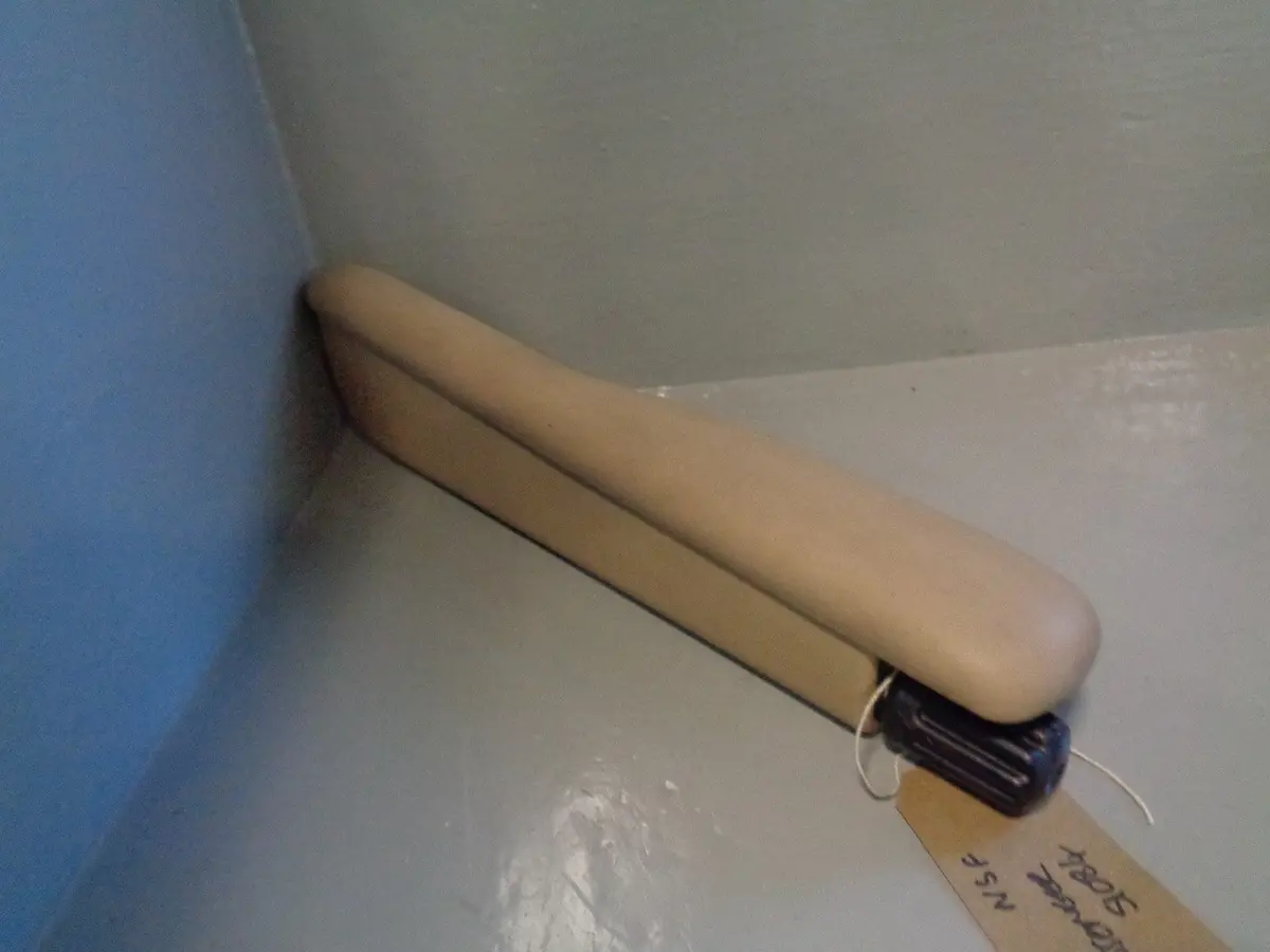 Range Rover L322 Arm Rest In Sand Near Side Front 2002 To 2006 S1084 1