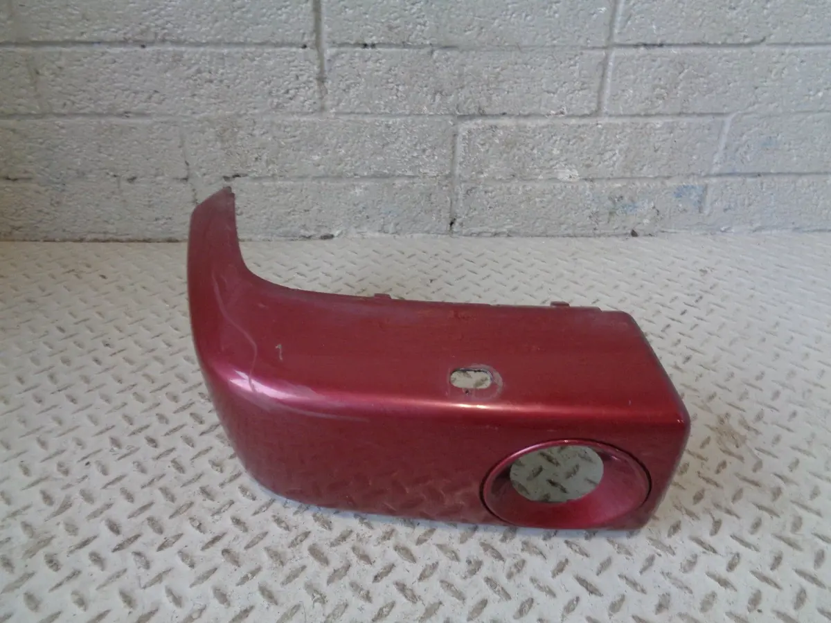 Discovery 2 Bumper End Cap Corner Trim Off Side Front Land Rover R11014 1