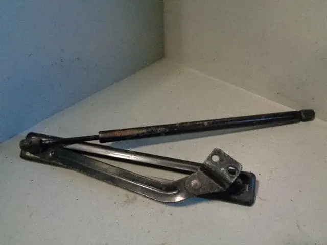 Freelander 1 Tailgate Gas Strut Ram Boot Door Asr1958 Land Rover 1998 To 2006 1