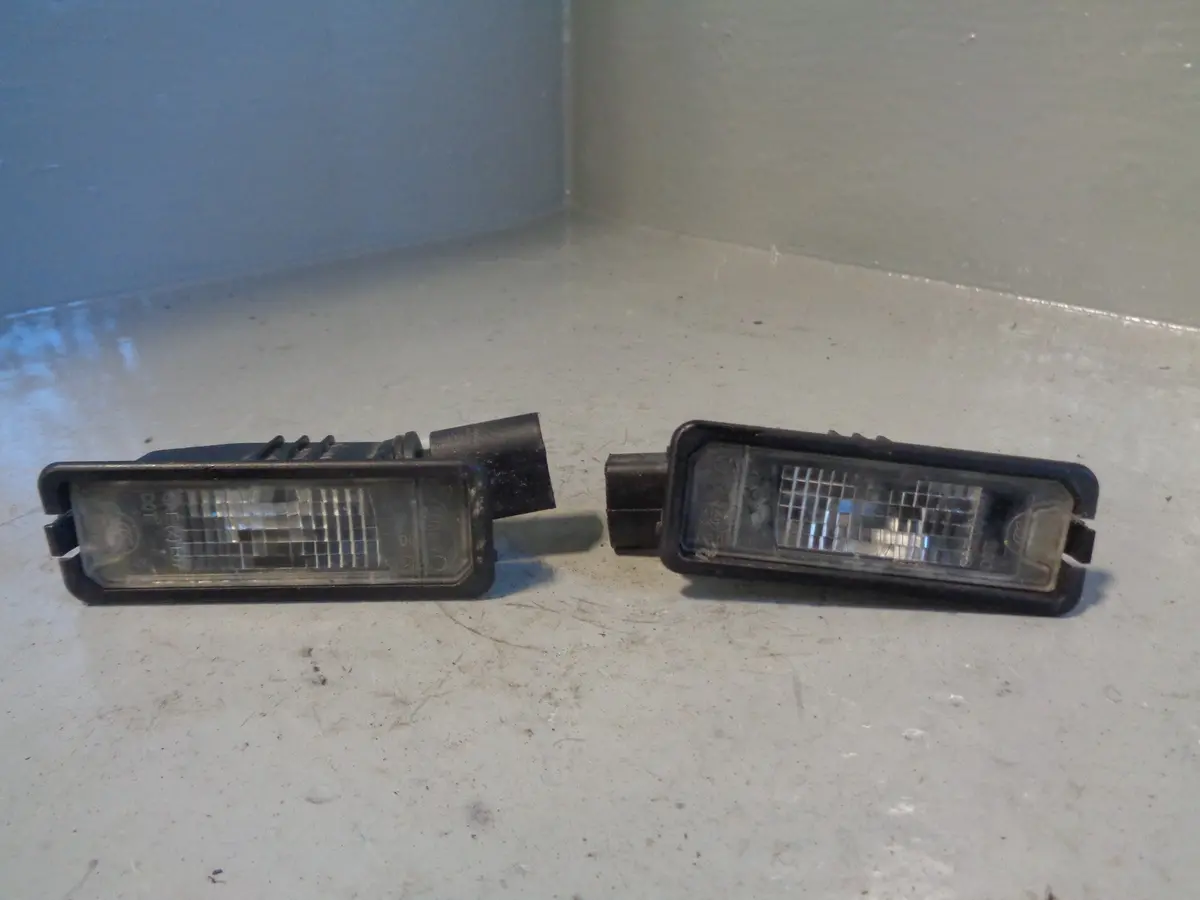 Porsche Cayenne 958 92A Number Plate Light Rear Pair Of 2011 To 2018 1