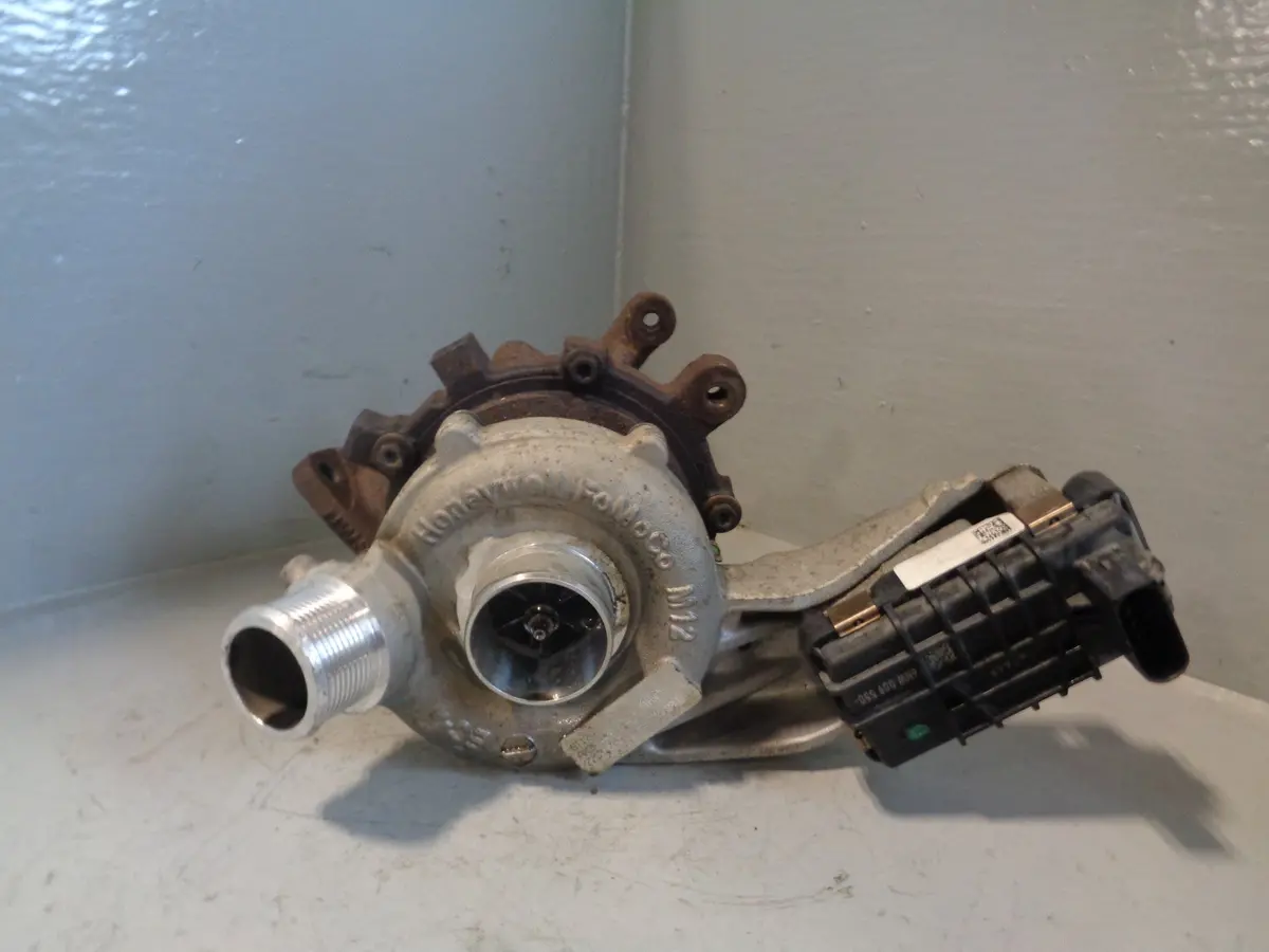 Range Rover L405 Turbocharger Turbo 3.0 Tdv6 Ax2q-6K682-Cd Left 2013 To 2017 1