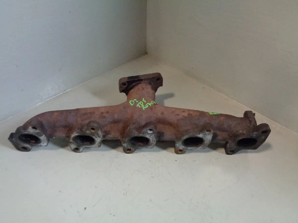 Discovery 2 Exhaust Manifold Lkc102030 15P 10P  Land Rover 1998 To 2004 R07073 1