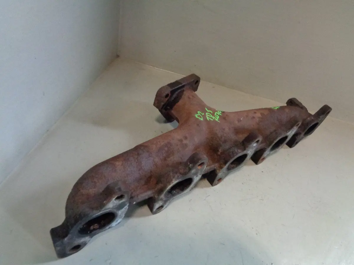 Discovery 2 Exhaust Manifold Lkc102030 15P 10P Land Rover 1998 To 2004 R07073 2