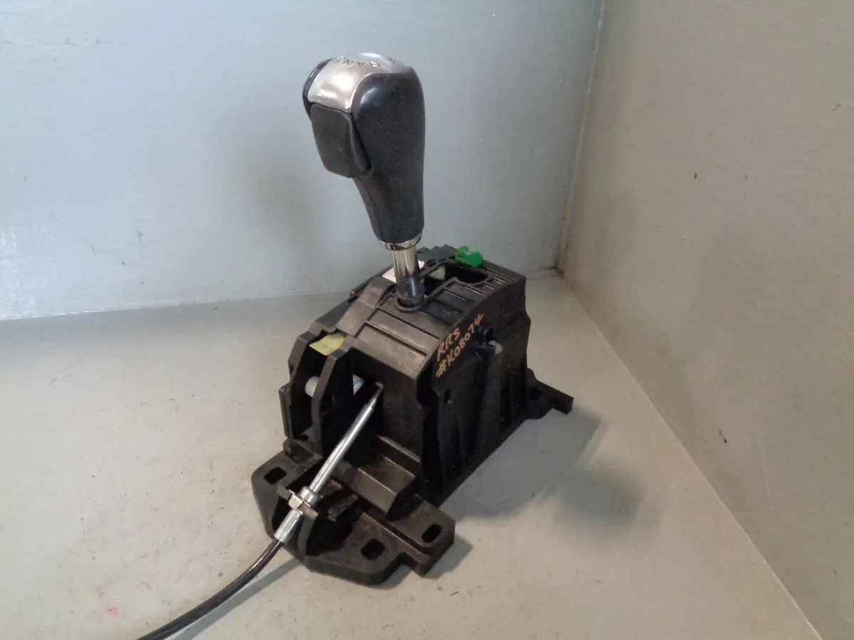 Range Rover Sport Automatic Gear Selector With Cable Gearstick Ucb500092 L320 1
