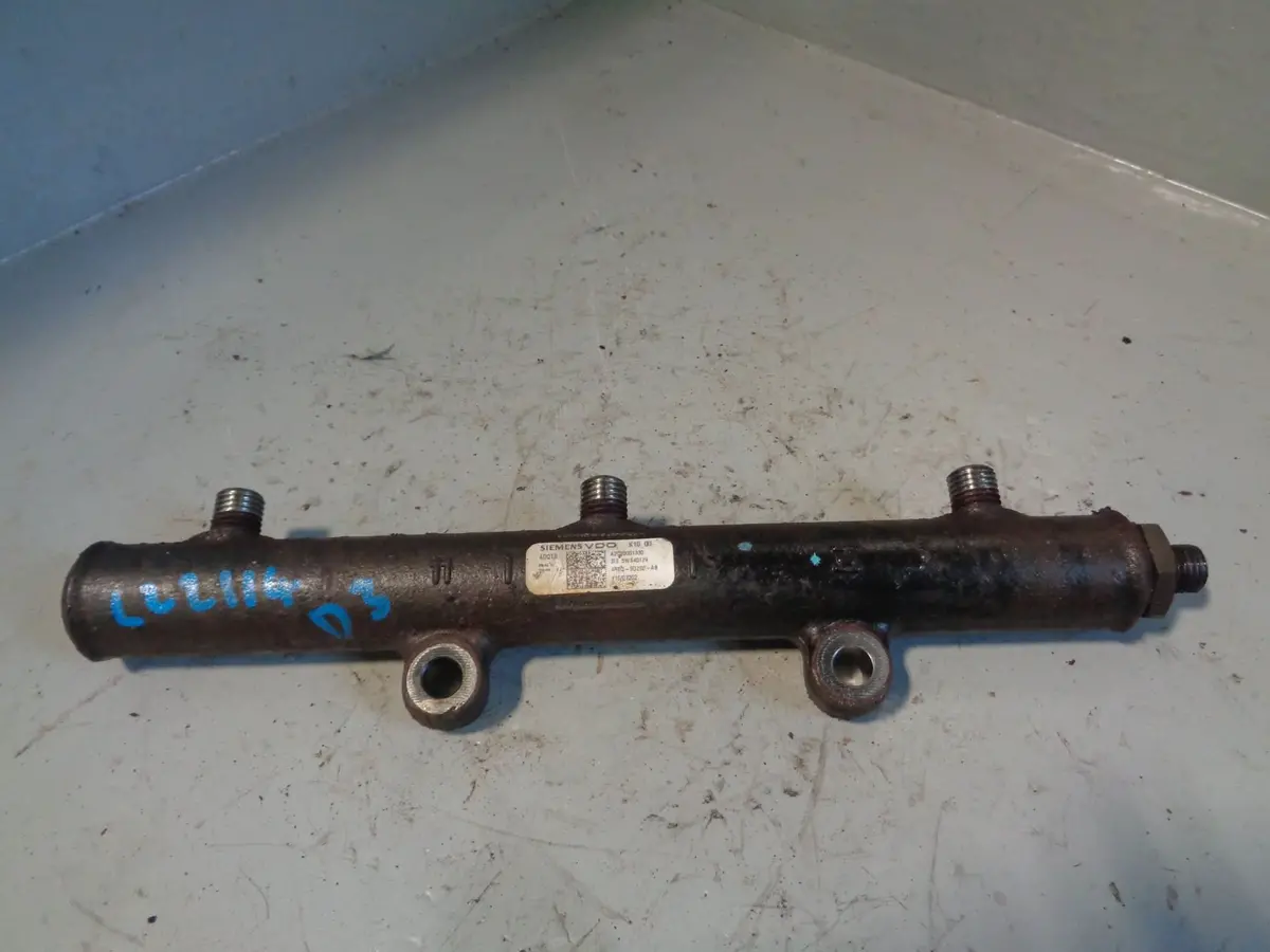 Fuel Rail 2.7 Tdv6 4R8q-9D280-Ab Range Rover Sport Discovery 3 Land Rover 1