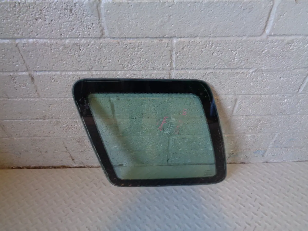 Freelander 1 Quarter Glass Window Near Side Rear Land Rover 1998 To 2006 1