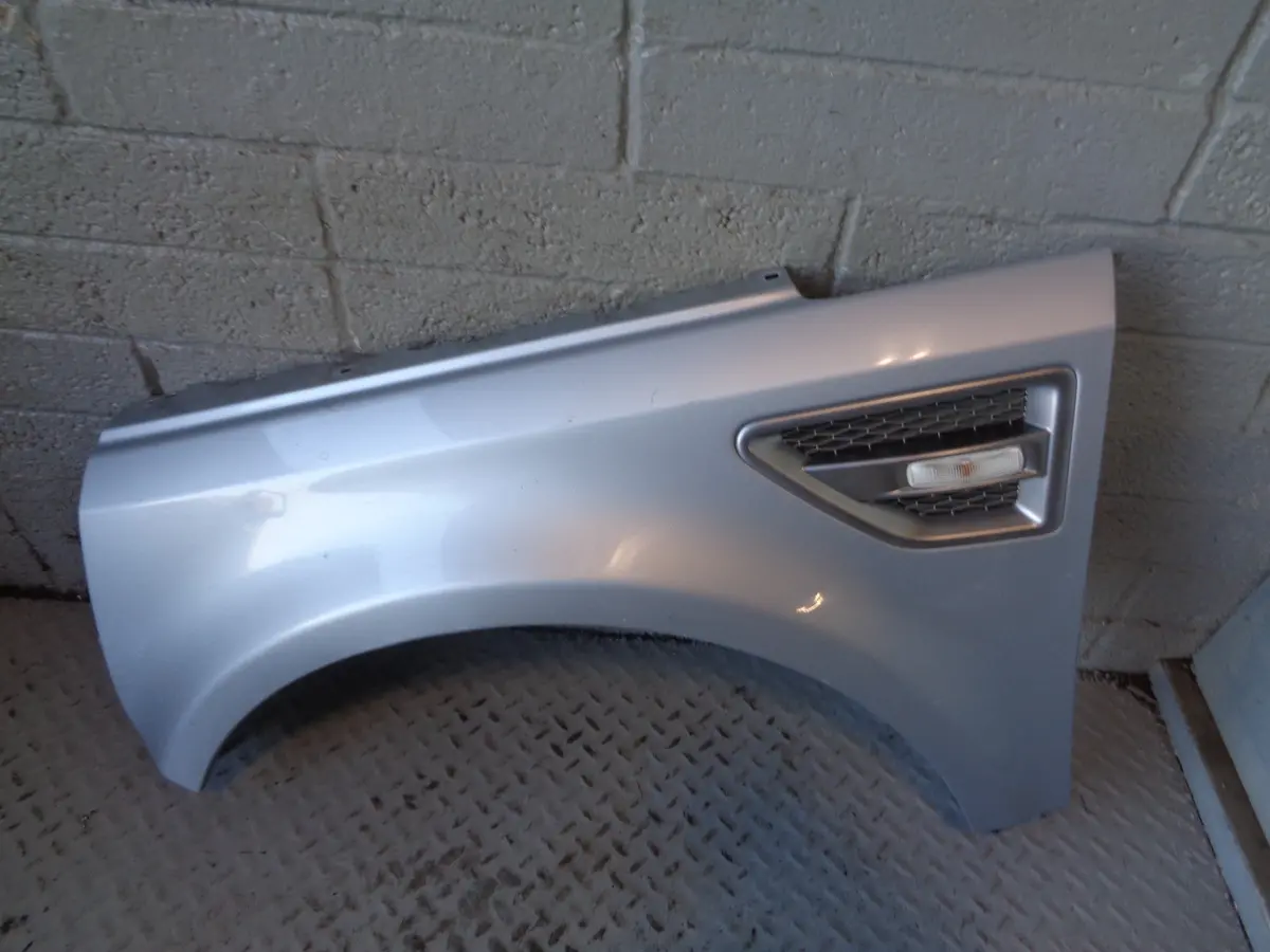 Freelander 2 Front Wing Near Side Zermatt Silver Land Rover 2006 To 2011 R25035 1