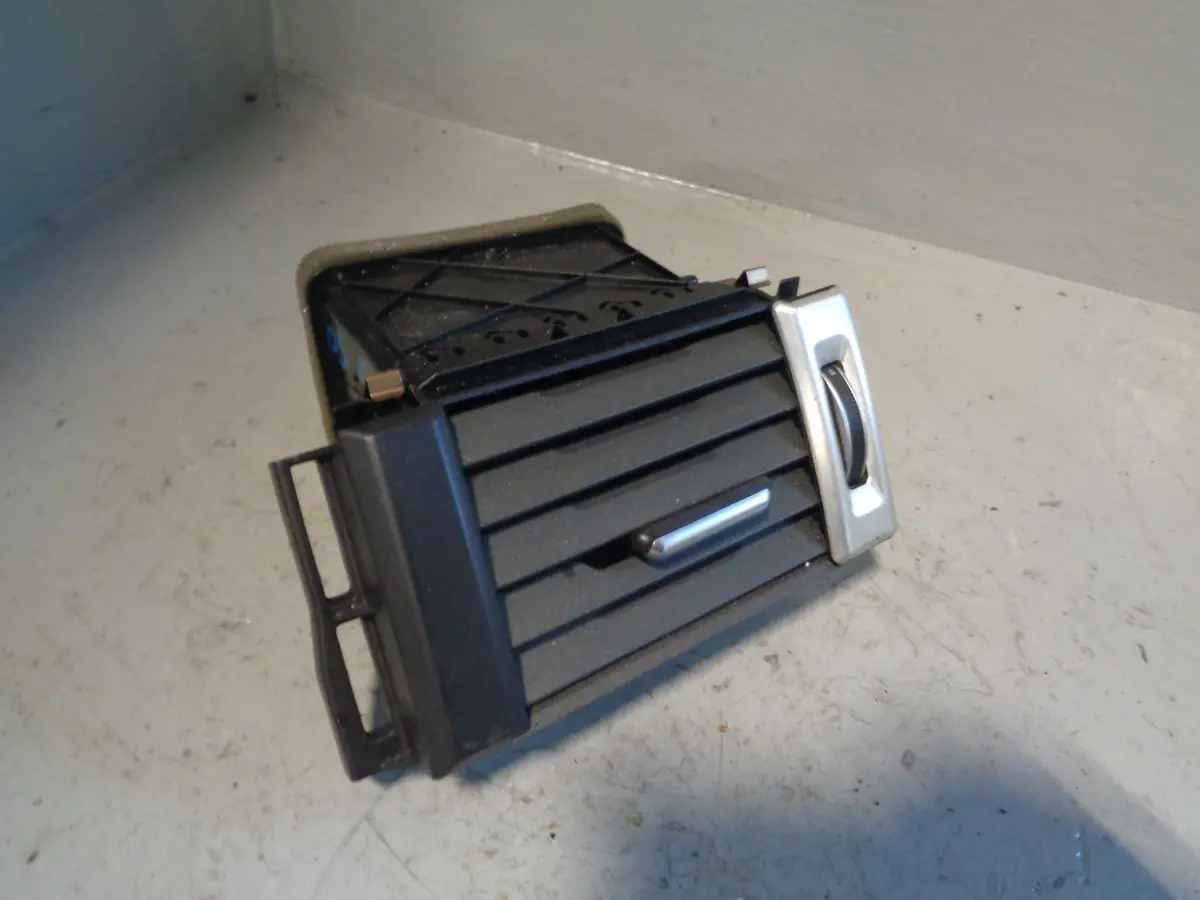 Range Rover Evoque Air Vent Front Off Side Outer Bj32018b09ab L538 2011 To 2018 1