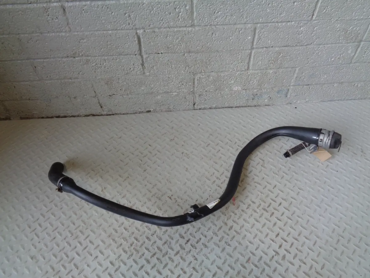 Range Rover L322 Fuel Filler Neck Pipe With Cap Diesel 3.6 Tdv8 H23014 1