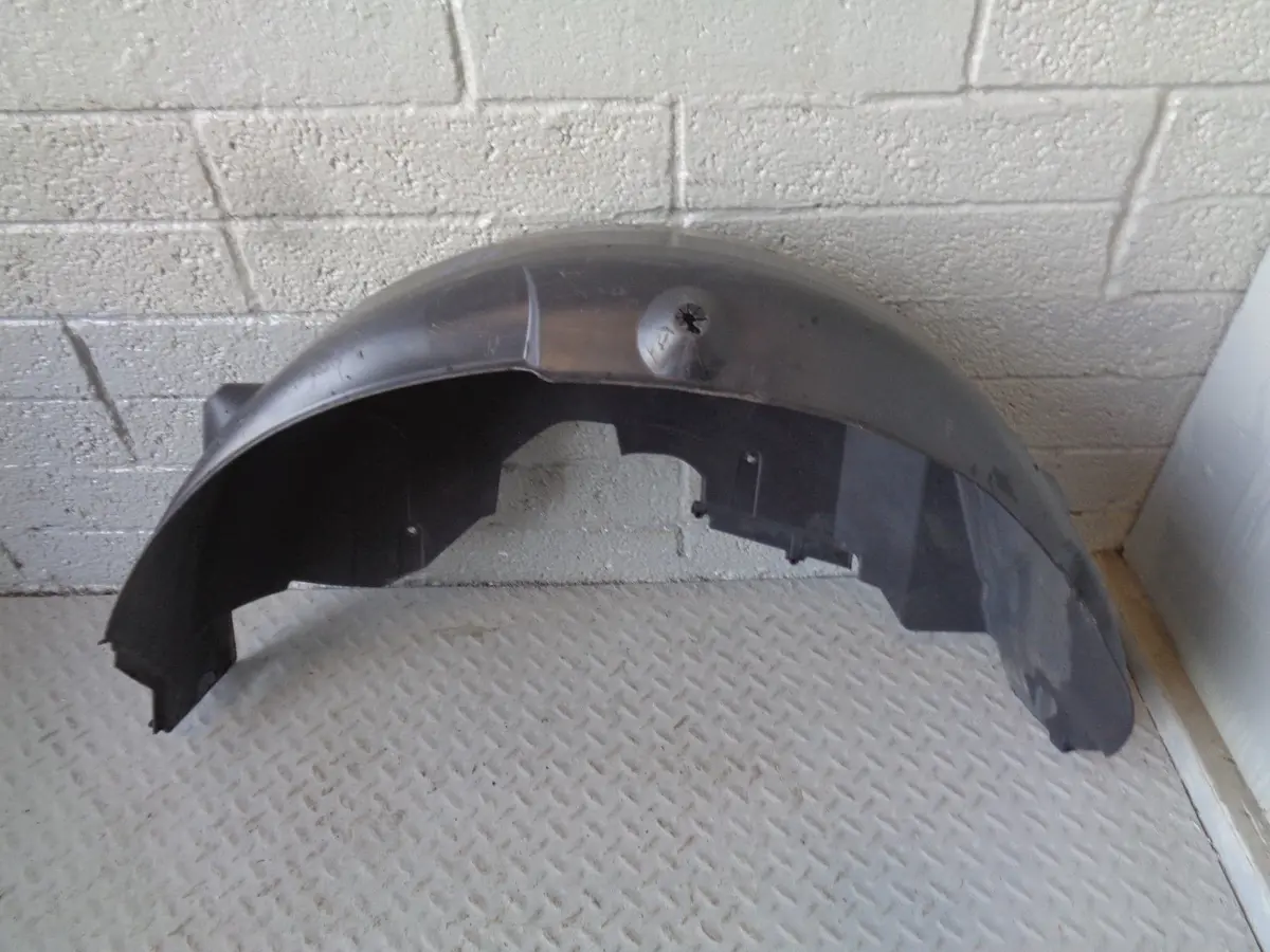 Range Rover L322 Wheel Arch Liner Near Side Rear Splash Guard 2005 To 2013 1