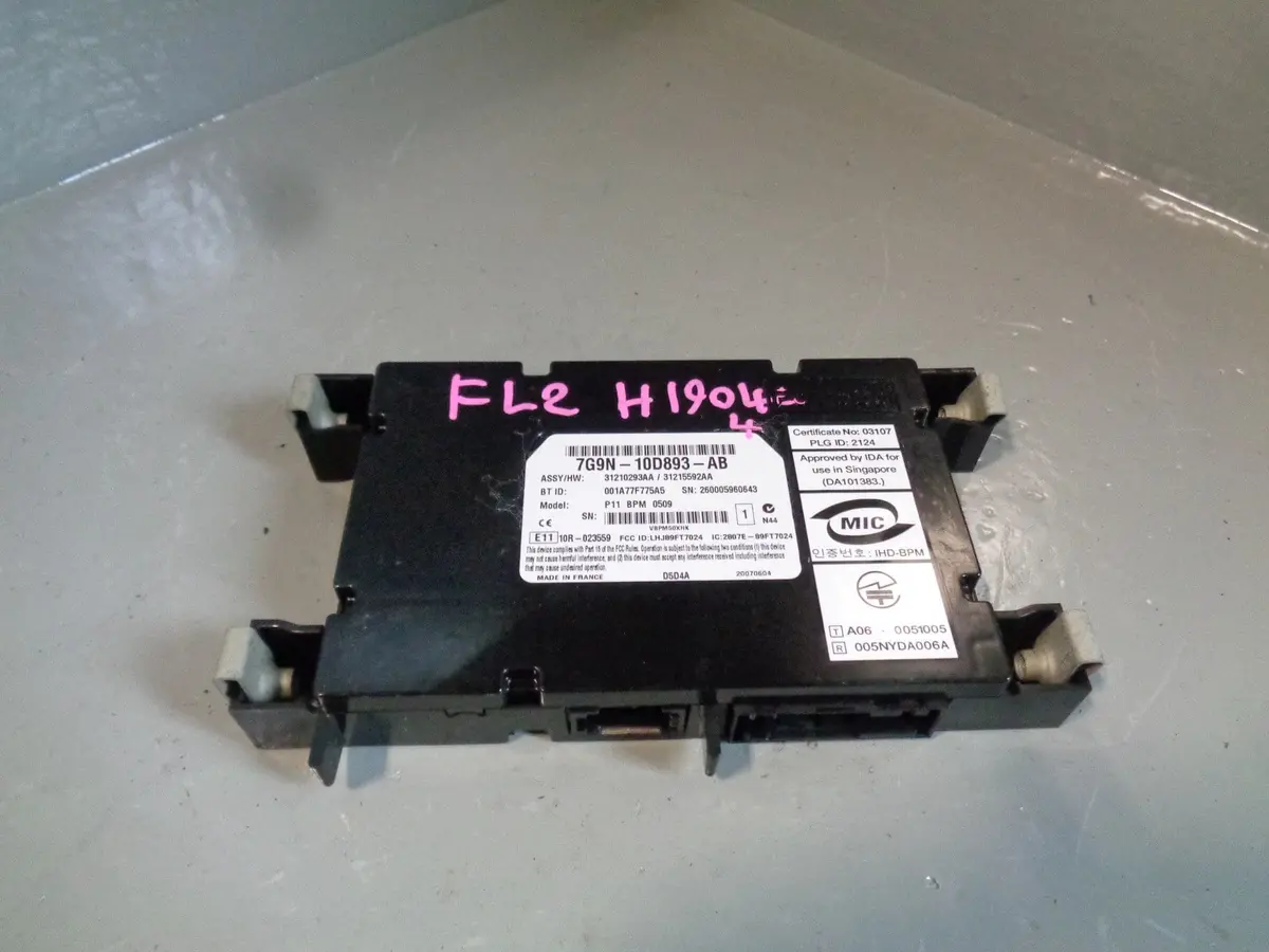 Freelander 2 Bluetooth Telephone Control Module 7G9n-10D893-Ab Land Rover 1