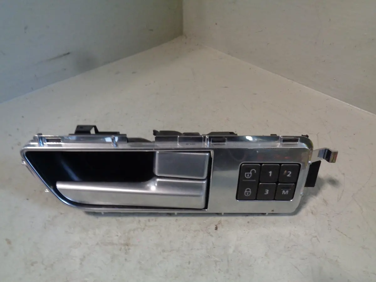 Range Rover Sport L320 Off Side Front Door Locking Switch With Handle In Silver 1