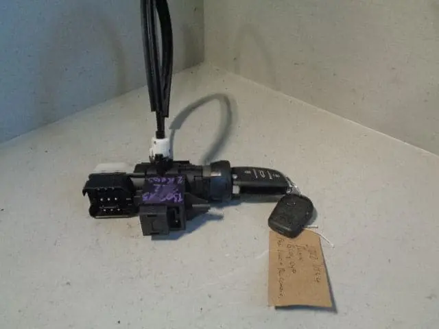 Range Rover Ignition Switch Barrel With Keys L322 4.4 V8 2002 To 2005 B09013 1