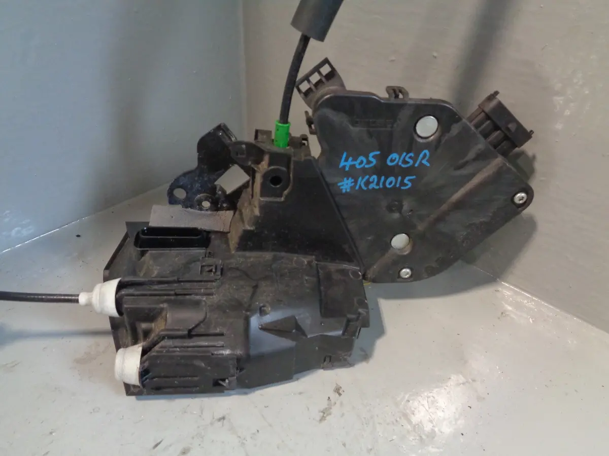 Range Rover L405 Door Lock Actuator Solenoid Off Side Rear 2013 To 2017 1