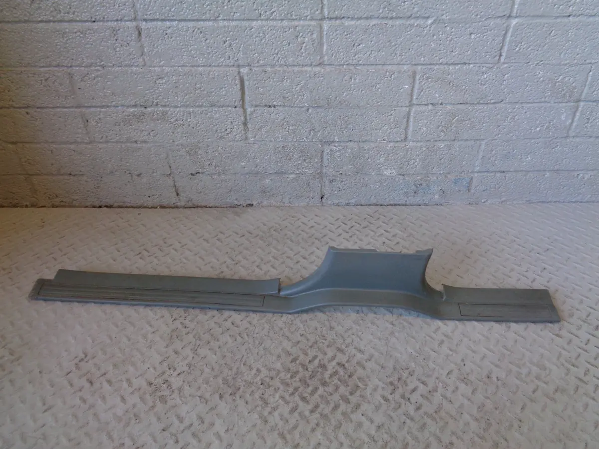 Range Rover Sport Sill Cover Plastic Trim Near Side Front Interior Emg500500 1