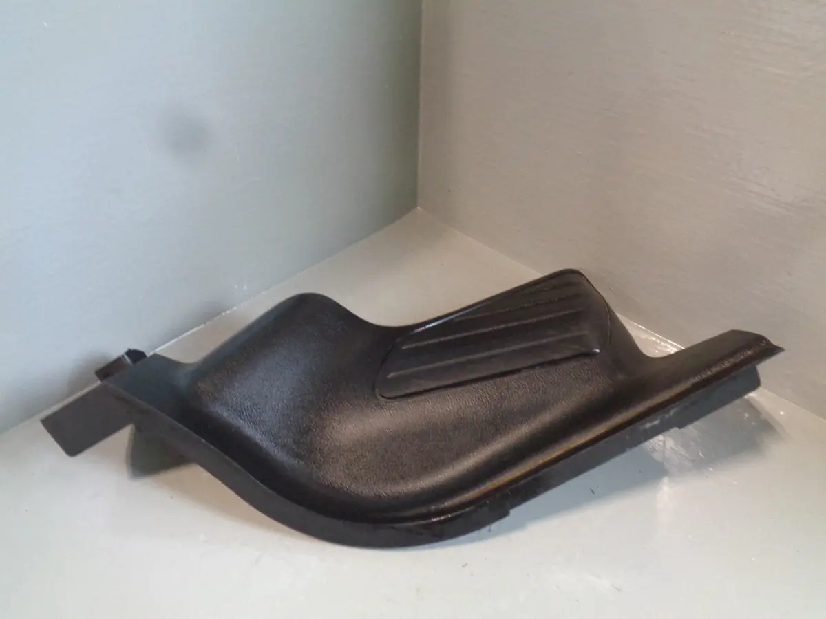 Freelander 2 Sill Plate Trim Interior Off Side Black 6H52-13244-Adw Land Rover 1