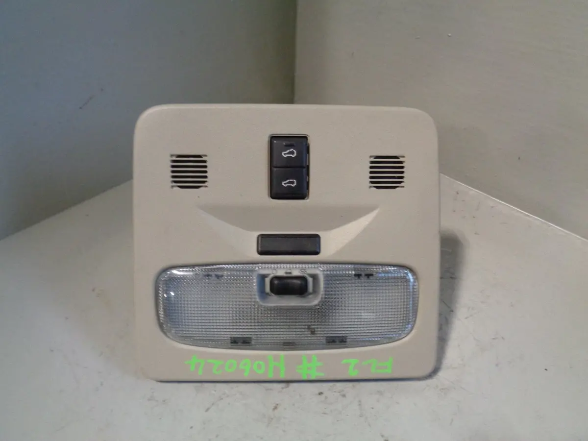 Freelander 2 Interior Light With Sunroof Switch Land Rover 2006 To 2015 1