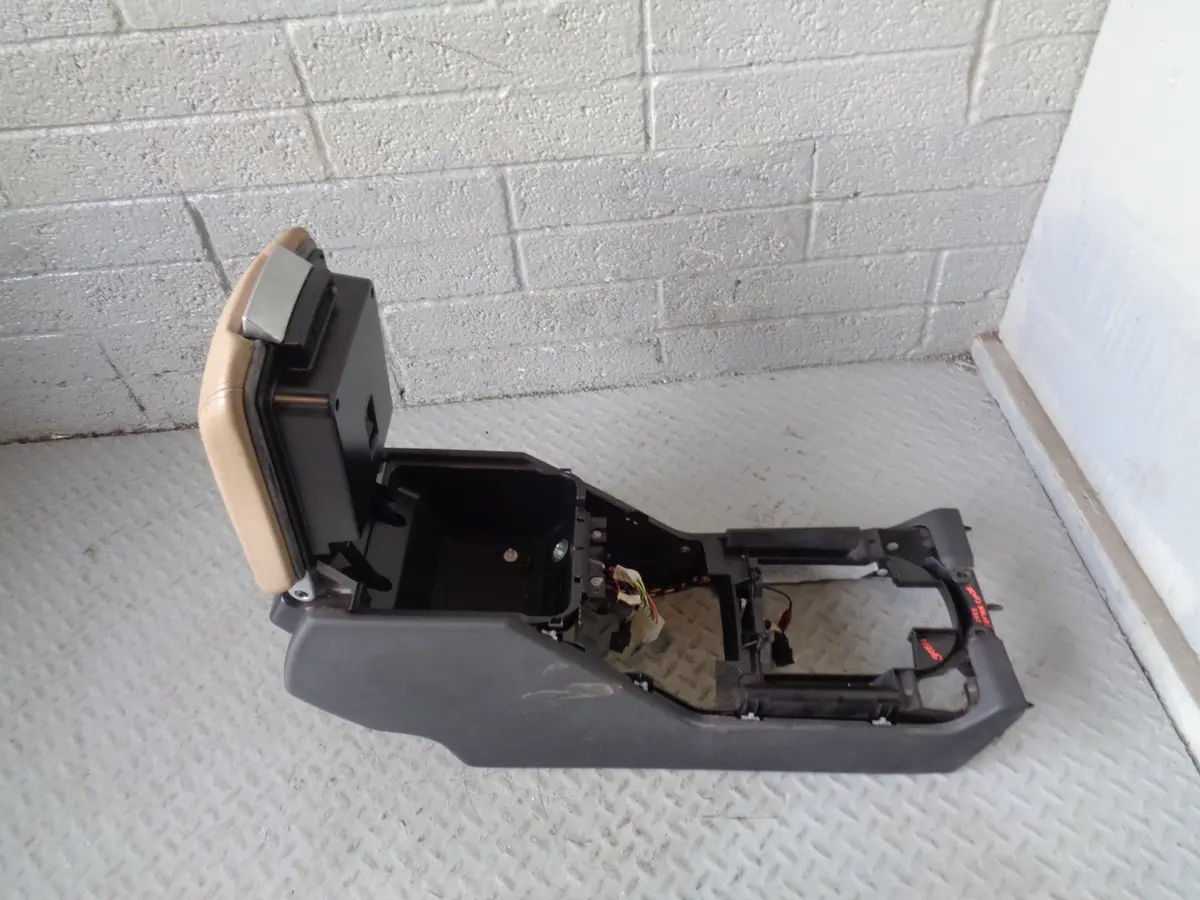 Range Rover L322 Centre Console Arm Rest In Sand 2002 To 2005 S1084 1