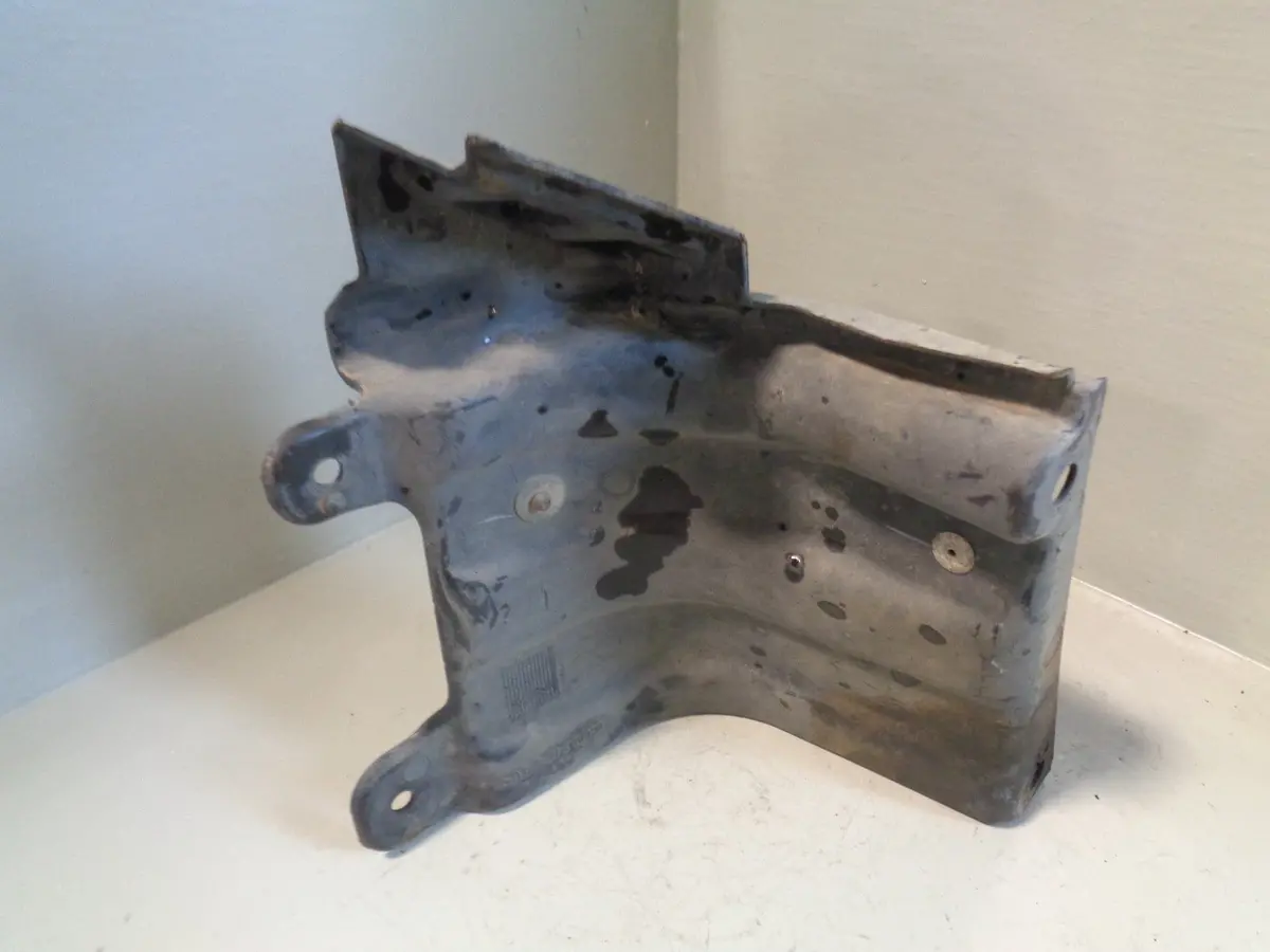 Range Rover Sport Engine Shield Cover Near Side 3.6 Tdv8 2005 To 2009 Land Rover 1