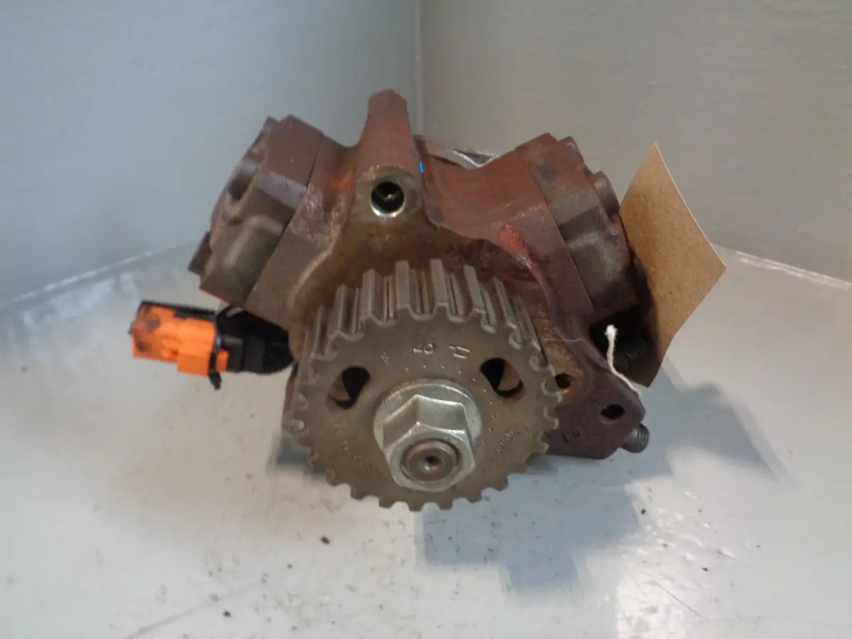 Injector Fuel Pump High Pressure 2.7 Tdv6 Land Rover Euro 4 Spares Or Repairs 1