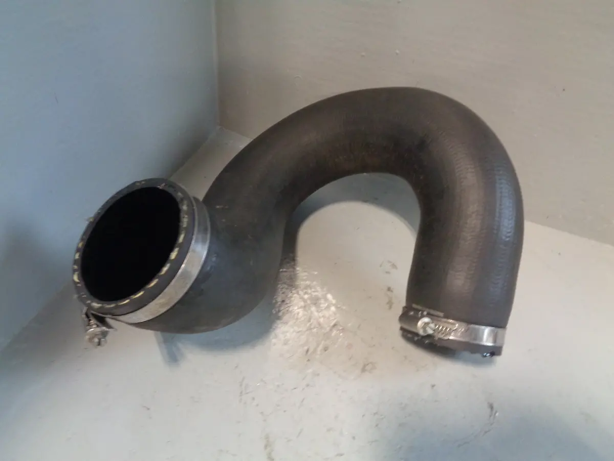 Range Rover L405 Intercooler Pipe 3.0 Tdv6 Cpla-6K683-Ca 2013 To 2017 1
