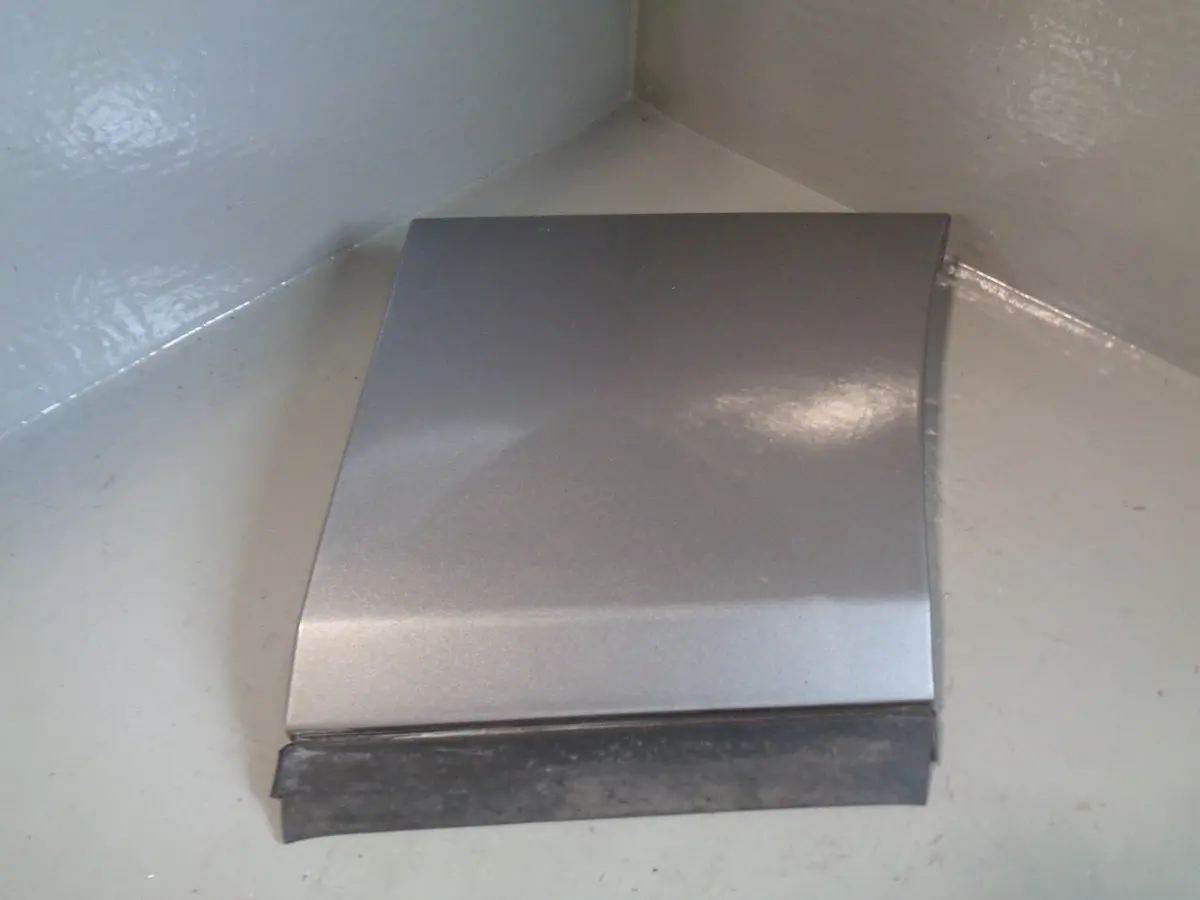Range Rover L322 Wing Trim Off Side Front Orkney Grey 2006 To 2013 1