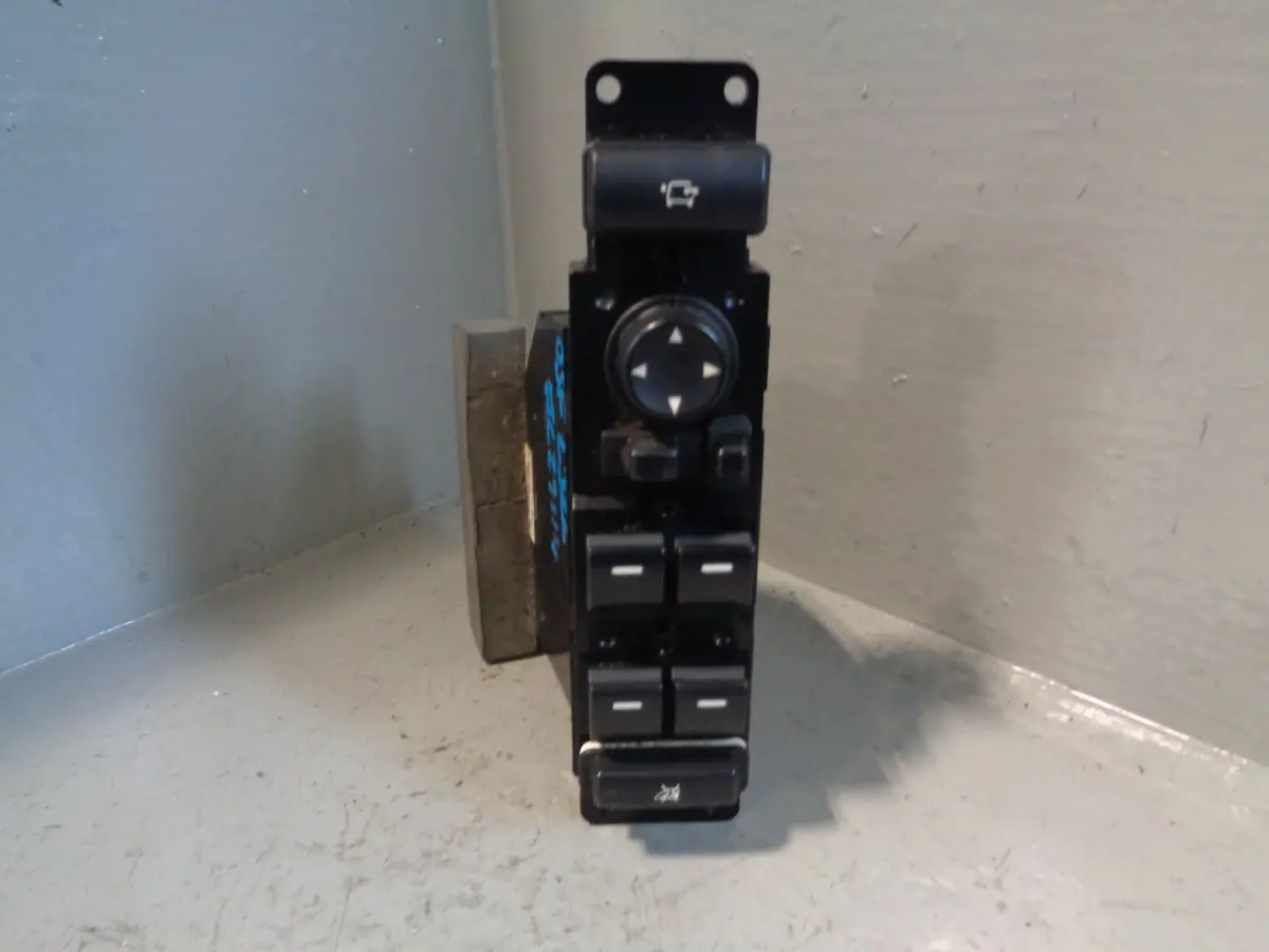 Range Rover L322 Window Switch Pack Off Side Front 7H42-14540-Db 2002 To 2010 1