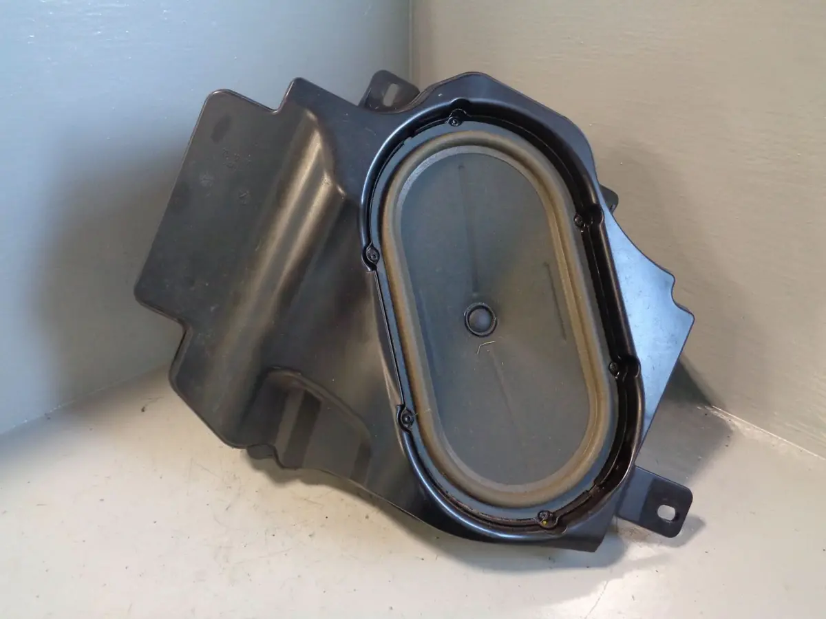 Range Rover L322 Subwoofer Harmon Kardon Logic 7 Xqa500090 2006 To 2009 1