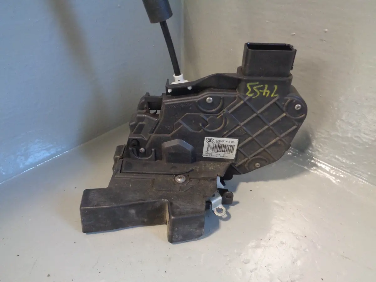 Range Rover Evoque Door Lock Actuator Off Side Front Ej3a-21812-Ca 2011 To 2018 1