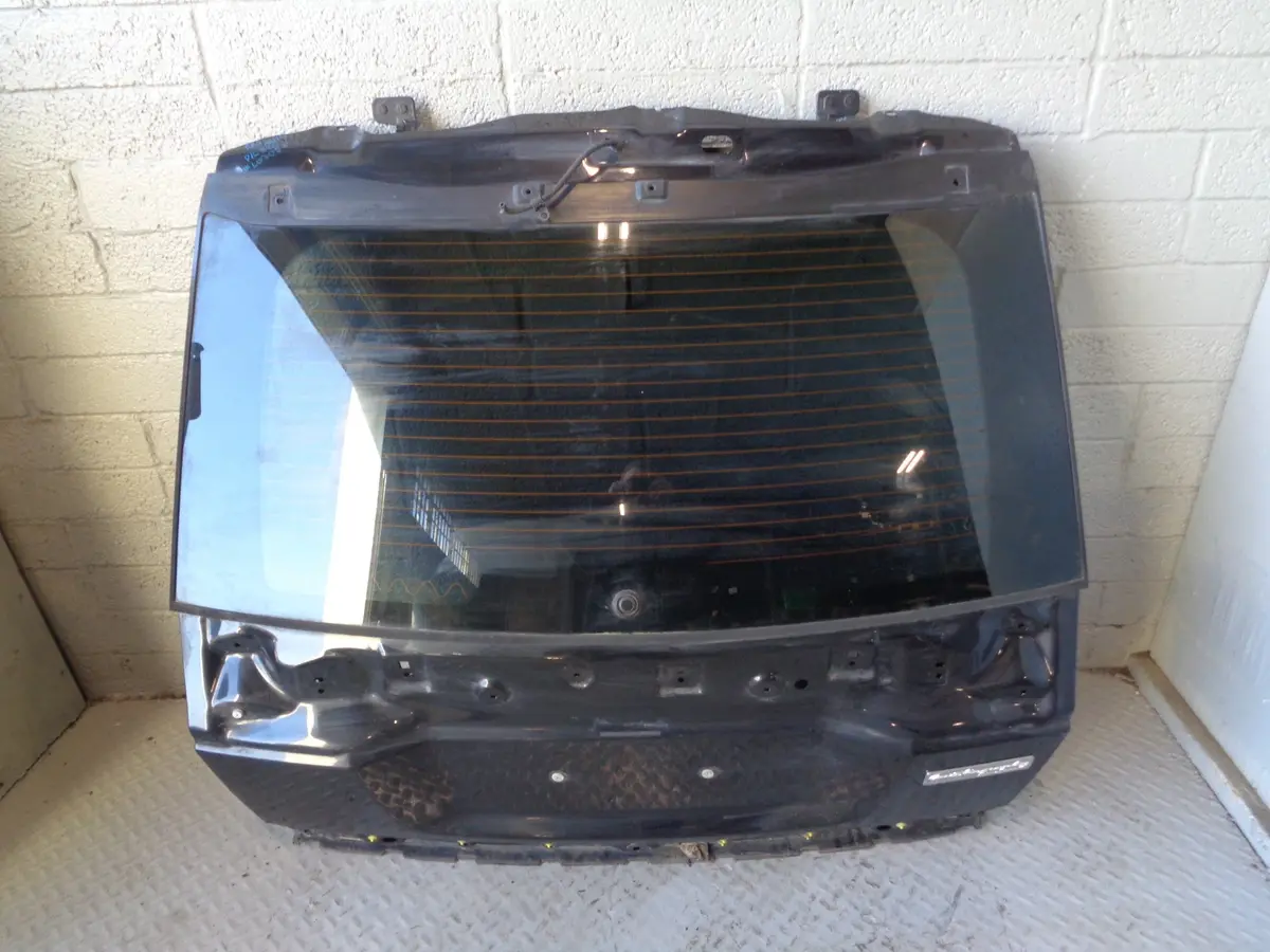 Range Rover Sport Tailgate Complete Glass Santorini Black Autobiography L07055 1