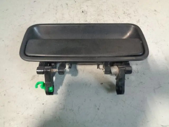 Freelander 1 Door Handle Off Side Rear External Land Rover 2001 To 2006 1