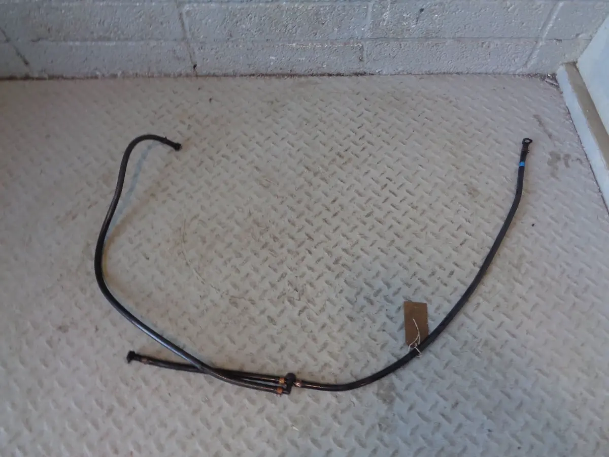 Range Rover L322 Headlight Washer Jet Link Pipe 2006 To 2009 1