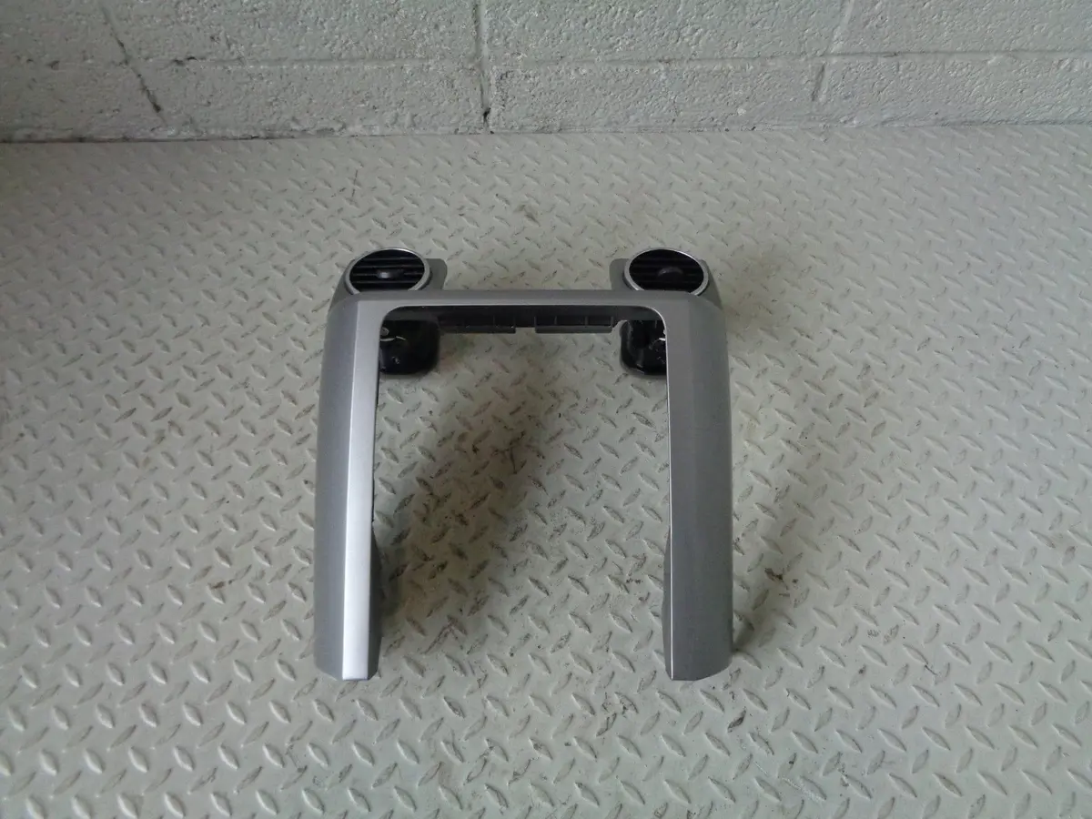 Discovery 3 Dashboard Air Vents Silver Fae500012xxx Centre Surround Land Rover 1