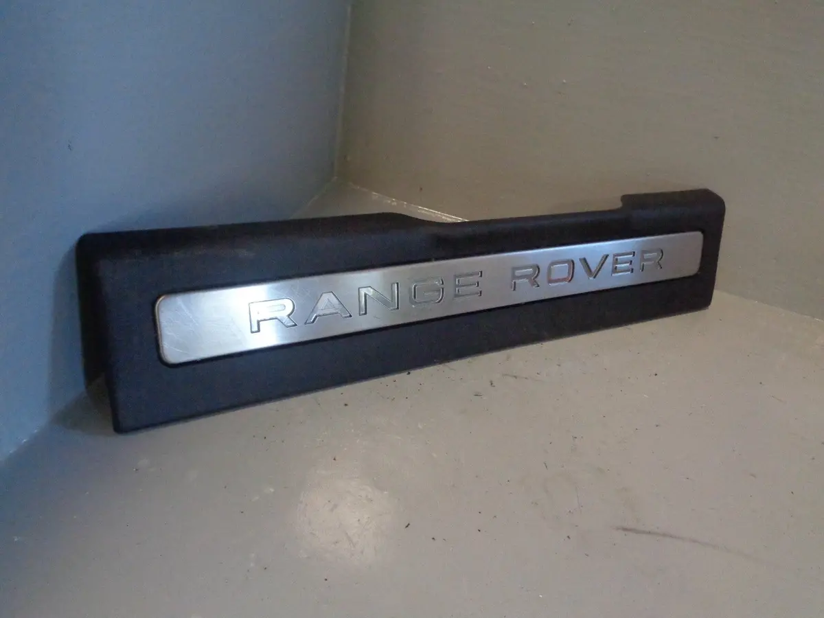 Range Rover Evoque Sill Trim Illuminated Front Near Side Left Bj3m 13201Ce8pvj 1