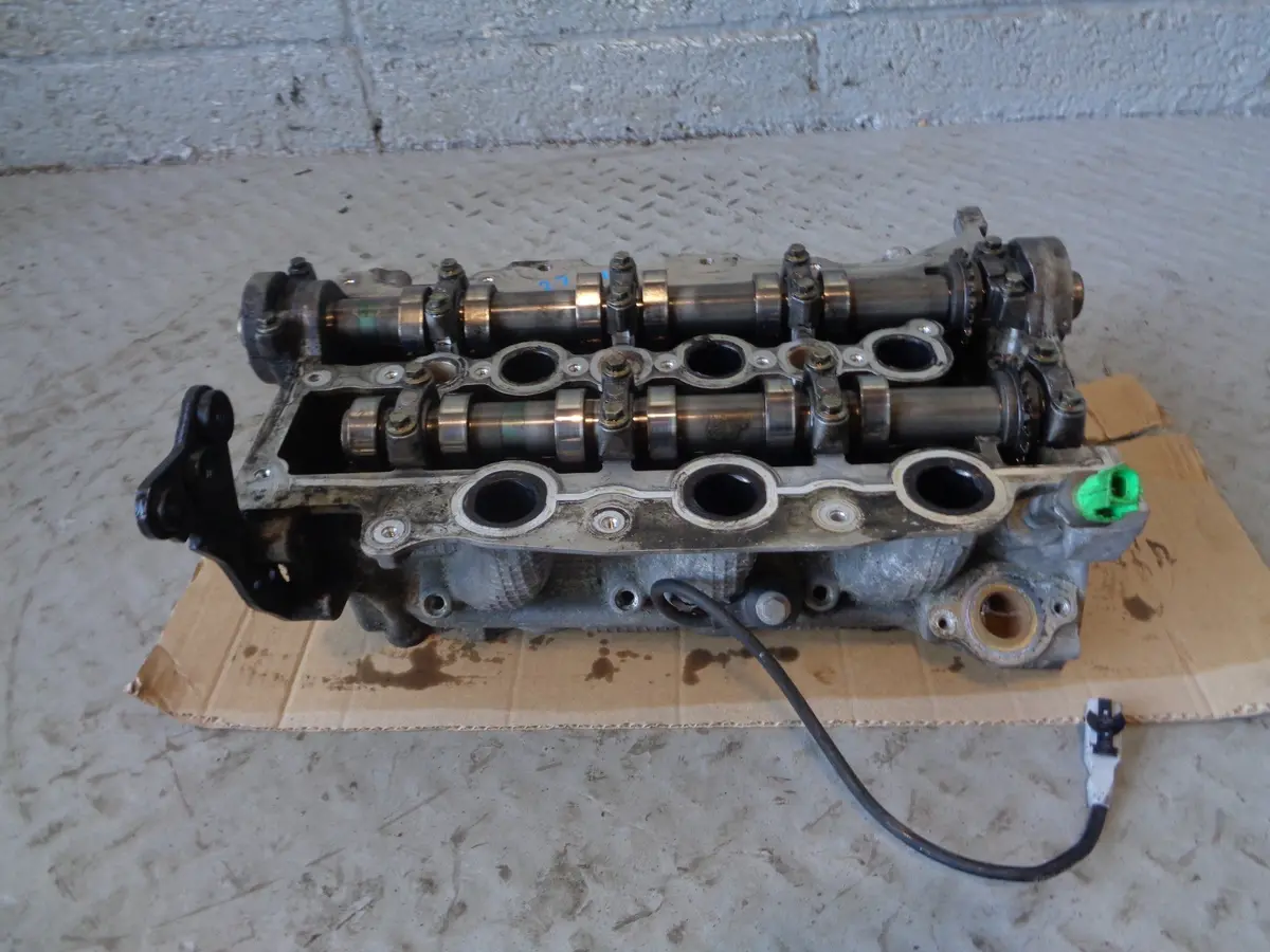 Cylinder Head 2.7 Tdv6 Near Side Discovery 3 Range Rover Sport With Camshaft 1