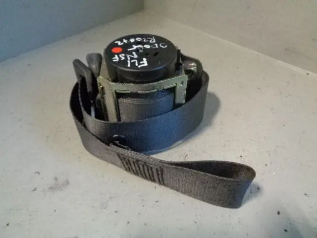 Freelander 1 Seat Belt In Grey Near Side Front 3 Door Land Rover 1998 To 2006 1