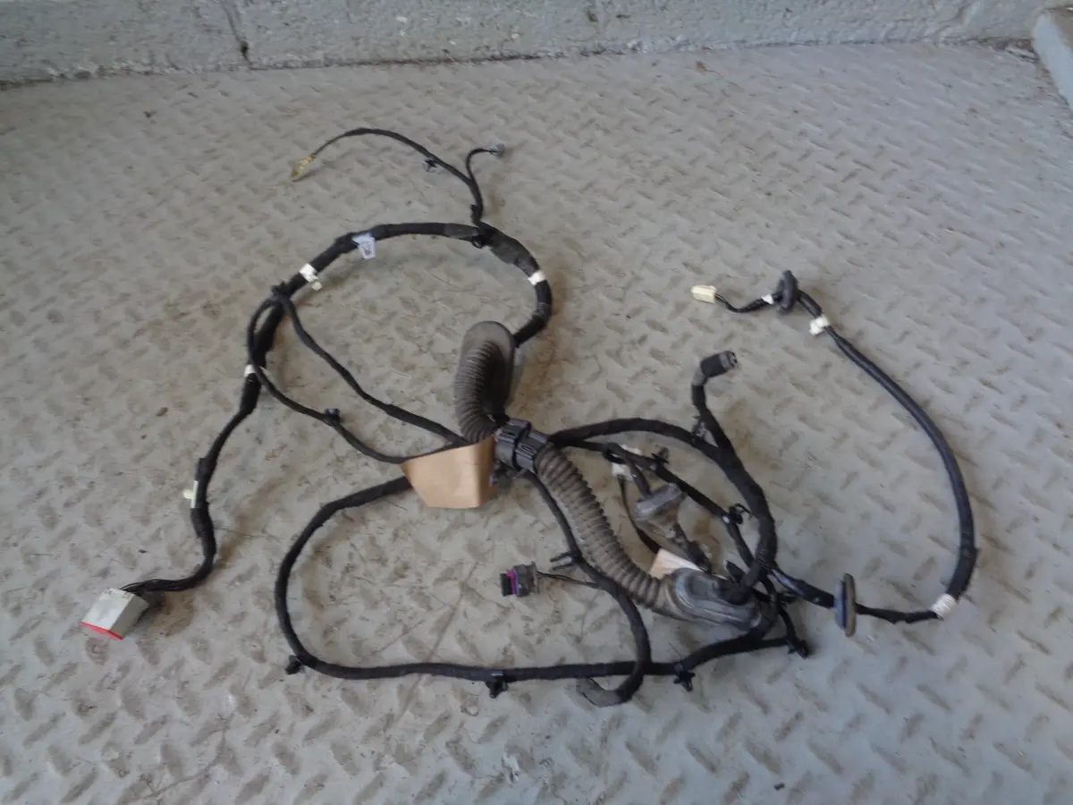 Range Rover Evoque Tailgate Boot Lid Wiring Loom Bj32-14A583-Ale 2011 To 2015 1